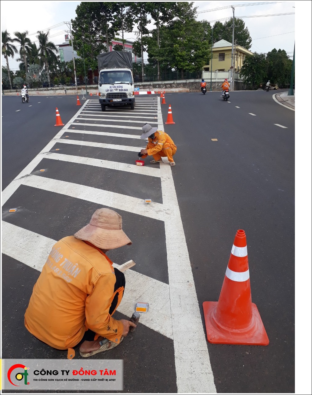 thi công cọc tiêu